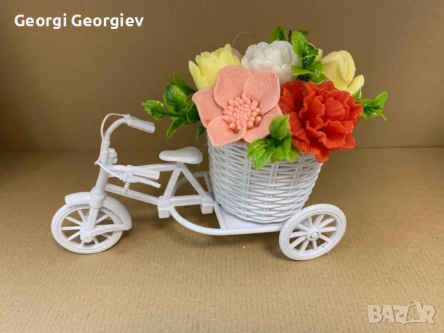 цветя изработени с глицеринов ароматен сапун и Българска роза , снимка 15 - Декорация за дома - 50104898