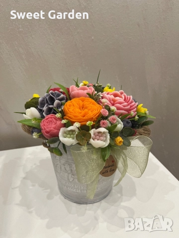 Аранжировки от ароматни сапунени цветя, снимка 6 - Подаръци за жени - 52627868