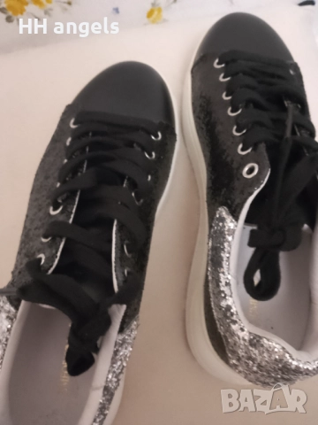 Emporio Armani нови сникърси с брокат, снимка 4 - Кецове - 52682402