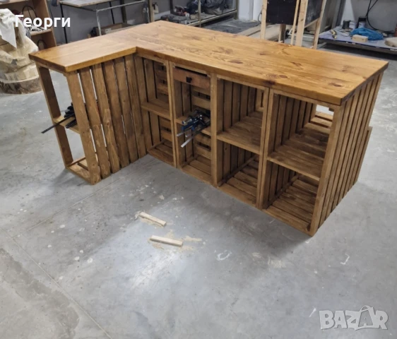 Дървено бюро, снимка 3 - Бюра - 50482661