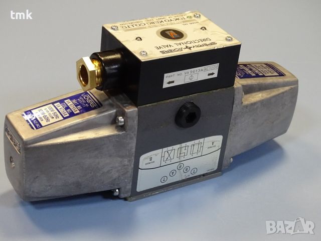 Хидравличен разпределител Sperry Vickers DG4S4-016С-50-JA-WL directional valve 100V, снимка 6 - Резервни части за машини - 45239452