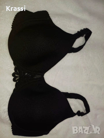 Сутиен Triumph 95 B, снимка 9 - Бельо - 53297939