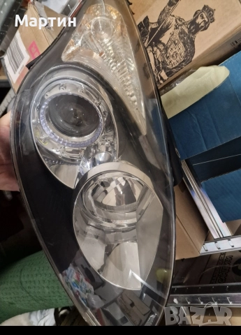 Продавам предни калници, преден капак и фарове и джанти с зимни гуми за Hyundai i30, снимка 4 - Части - 52858512