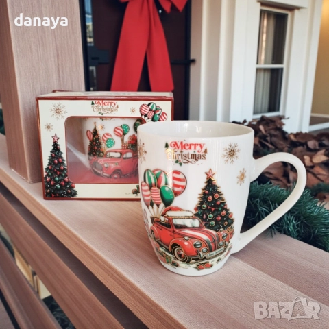 6241 Коледна чаша с ретро автомобил и елха Перфектен подарък за Коледа, снимка 4 - Чаши - 52152174