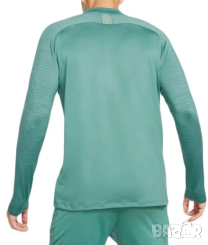 Оригинален екип Nike/Найк, снимка 4 - Спортни дрехи, екипи - 51849436