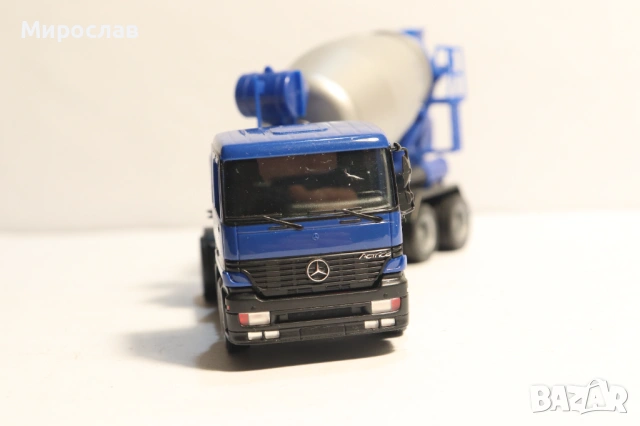 HERPA 1/87 MERCEDES ACTROS БЕТОНОВОЗ МИКСЕР КАМИОН МОДЕЛ, снимка 3 - Колекции - 53664785