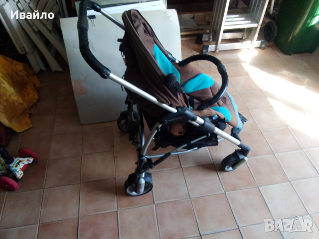 Детска сгъваема количка, снимка 4 - Детски колички - 45046035