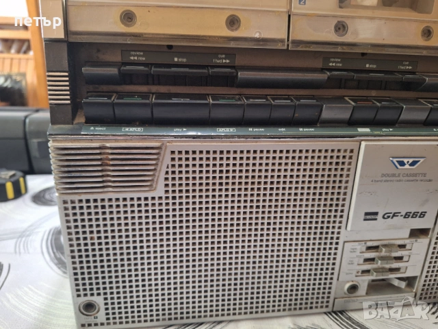 Касетофон Шарп 666 за части, снимка 6 - Радиокасетофони, транзистори - 54087041