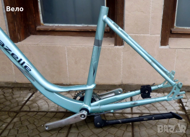 Алуминиева рамка ГАЗЕЛЕ ! 28 цола за вътрешни скорости !, снимка 6 - Части за велосипеди - 53285582