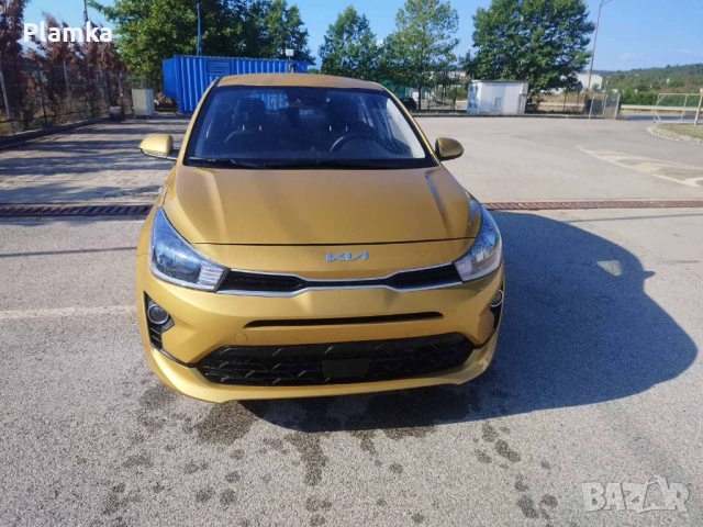 Продавам киа рио 2023г