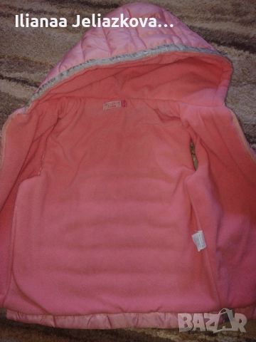 Детски топъл елек размер 128 , снимка 4 - Детски якета и елеци - 52825678