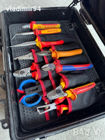 Knipex Robust куфар с инструменти, снимка 5 - Куфари с инструменти - 53453395