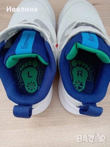 Детски маратонки Nike , снимка 3 - Детски маратонки - 54088136