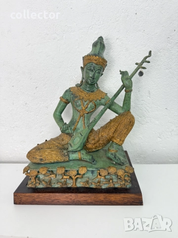 Tайландска бронзова статуетка на музикант с позлата. №7626