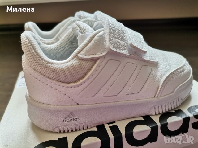 Маратонки adidas , снимка 3 - Детски маратонки - 45427597