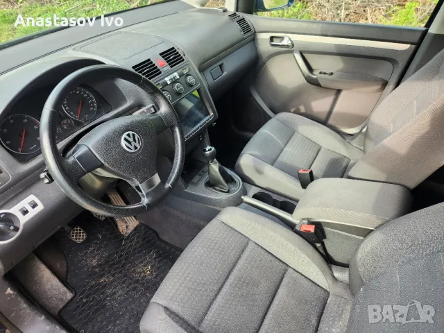 Volkswagen Touran 2.0 TDI-140 hp, снимка 7 - Автомобили и джипове - 49990006