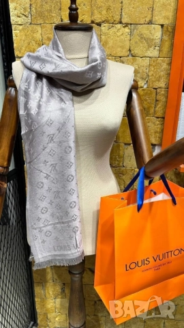 шалове louis vuitton burberry hermes , снимка 3 - Шалове - 52022979