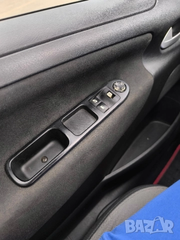 Peugeot 207 SW 1.4 i - PANORAMA, снимка 11 - Автомобили и джипове - 51928358