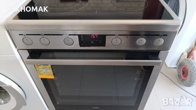 Свободностояща фурна AEG  с керамичен плот,  инокс широка 60 см. пуш бутони , снимка 2 - Печки, фурни - 54230522