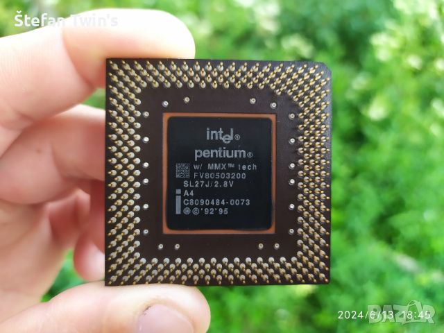 ✅ Intel® Pentium® w/MMX™ 200MHz/66MHz/CPU/Socket 7 (PGA321), снимка 1 - Процесори - 46280479