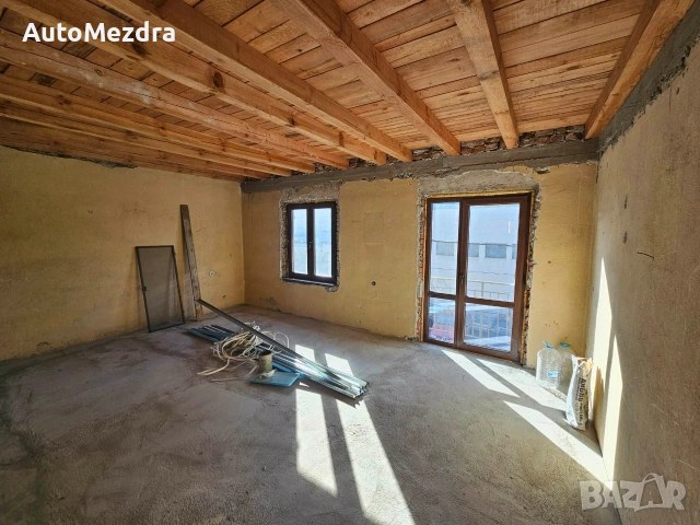продава се къща в центъра на Мездра, снимка 4 - Къщи - 53373666