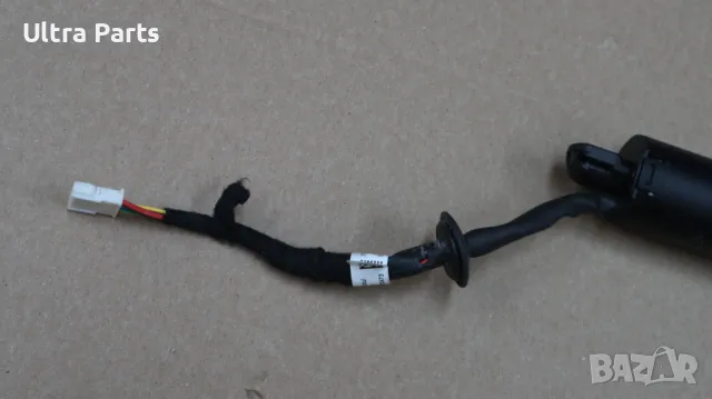 Оригинален десен амортисьор заден капак за BMW U06 8494161, снимка 2 - Части - 50388867