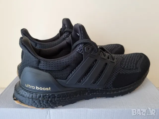 Мъжки маратонки Adidas Ultraboost 1.0, размер 47 1/3, снимка 2 - Маратонки - 48256737