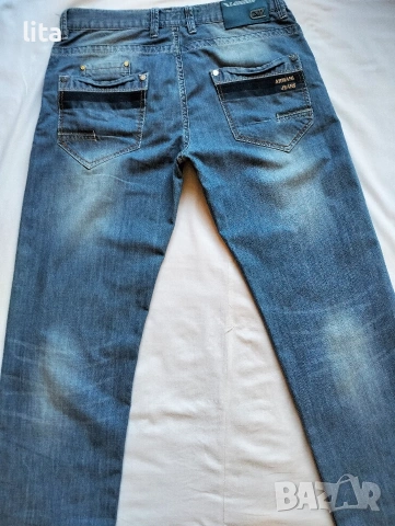 Мъжки дънки EMPORIO ARMANI Размер L, снимка 2 - Дънки - 53869385