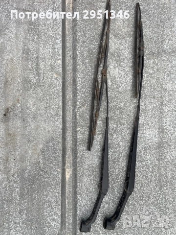 Чистачка Mitsubishi Space Star 