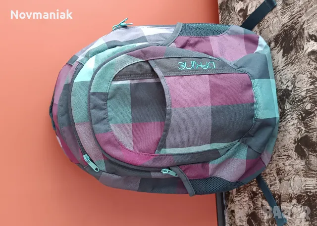 Dakine Garden 20L-Много Запазена, снимка 2 - Раници - 46973730