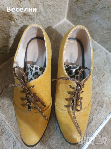 Дамски обувки, снимка 2 - Дамски обувки на ток - 54295804