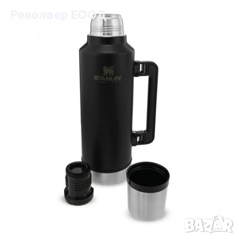 Термос Stanley Legendary Classic XLarge - 1,9 л, в цвят Matte Black Pebble, снимка 2 - Екипировка - 45321477