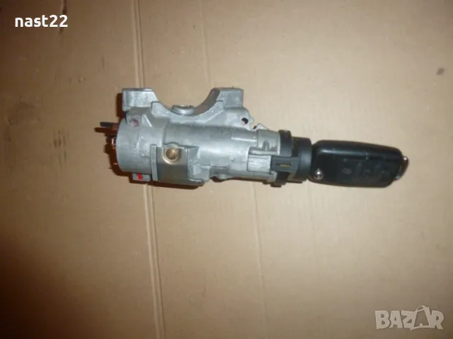 Контактен ключ с ключ за Фолксваген Поло 2001-2009, снимка 4 - Части - 50089573