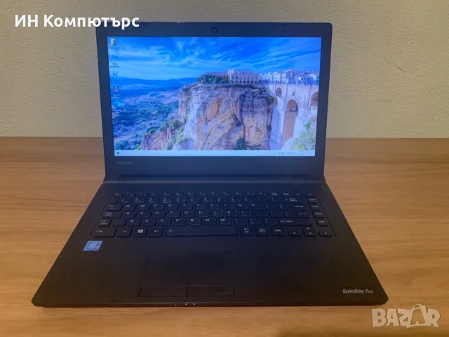 Продавам лаптоп Toshiba Satellite Pro R40-C-10W, снимка 1 - Лаптопи за работа - 48057627