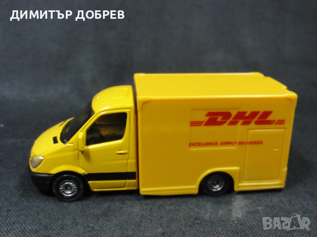 МЕТАЛНА КОЛИЧКА КАМИОН MERCEDES SPRINTER DHL SIKU, снимка 2 - Колекции - 53151758