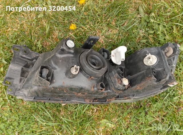 Десен фар за Митсубиши , снимка 3 - Части - 54222232