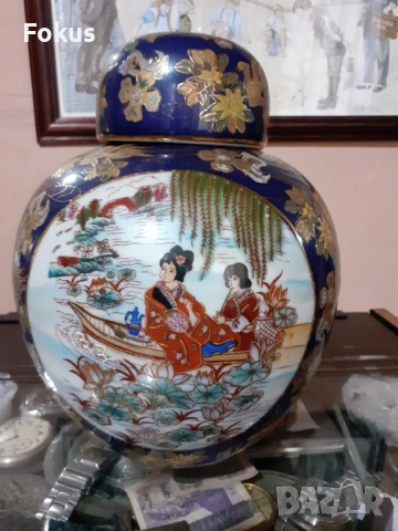 Сатцума Satsuma стара голяма ваза буркан порцелан маркирана