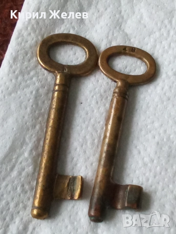 Два стари ключа 52840, снимка 4 - Антикварни и старинни предмети - 52891193