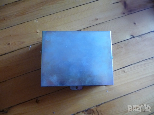 Усилвател за кабелна телевизия програми сигнал кабелна мрежа