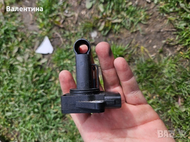 Дебитомер за Mazda 3,5,6 2.0 Бензин,от 2000г до 2008г , снимка 2 - Части - 54165371