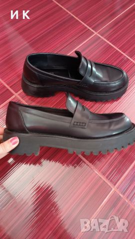 Черни дамски обувки, снимка 1 - Дамски ежедневни обувки - 45435913
