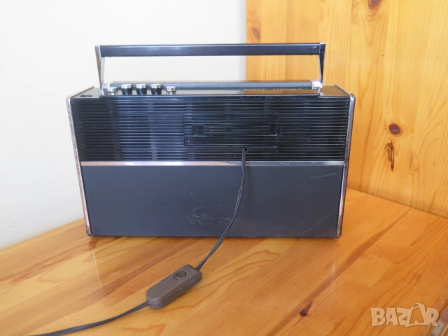 Grundig Yacht Boy Radio 210, снимка 8 - Радиокасетофони, транзистори - 52438278