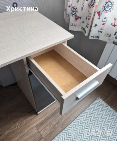 Бюро за детска стая, снимка 5 - Бюра - 53573145