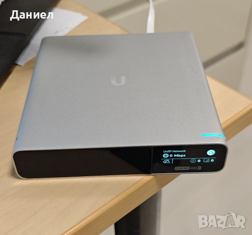 Ubiquiti UniFi Cloud Key Gen2+ (UCK-G2-PLUS) network controller