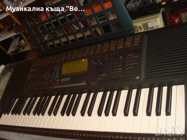 Синтезатор Yamaha PSR 520 с калъф, снимка 2 - Синтезатори - 50364327