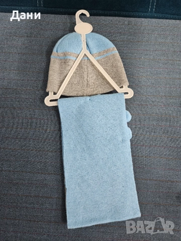 Продавам чисто НОВ комплект (шапка, шал, ръкавици) Paw Patrol - Skye, снимка 3 - Шапки, шалове и ръкавици - 53892873