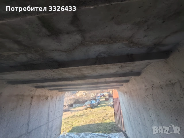 Гараж под наем в село Драгичево, община Перник , снимка 4 - Гаражи и паркоместа - 53659753