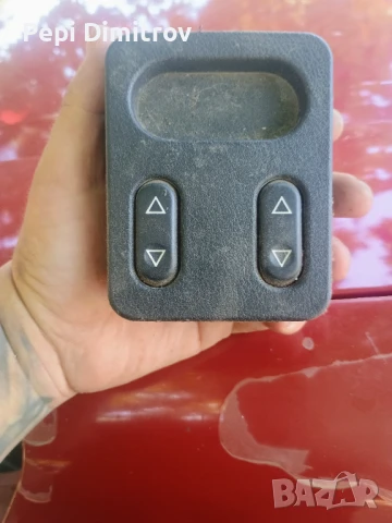 Бутони,копчета  Ел стъкла Peugeot 306 Hatchback (01.1993 - 10.2003), снимка 2 - Части - 51116428