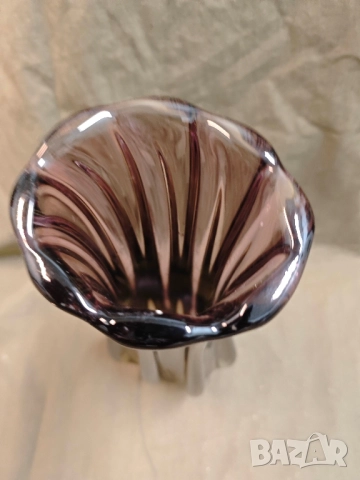 Продавам ваза цветно стъкло , снимка 11 - Вази - 52426024