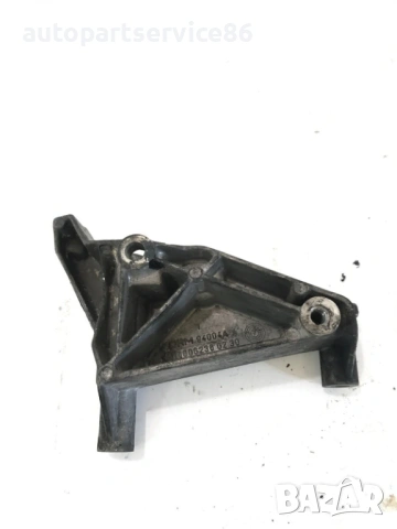 Конзола за хидравлична помпа Om605 за Mercedes C Class W202 (1998) R6062360230